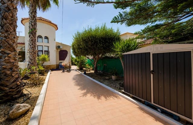 3 soverom Villa til salgs i San Fulgencio med svømmebasseng garasje - € 399 000 (Ref: 9990900)
