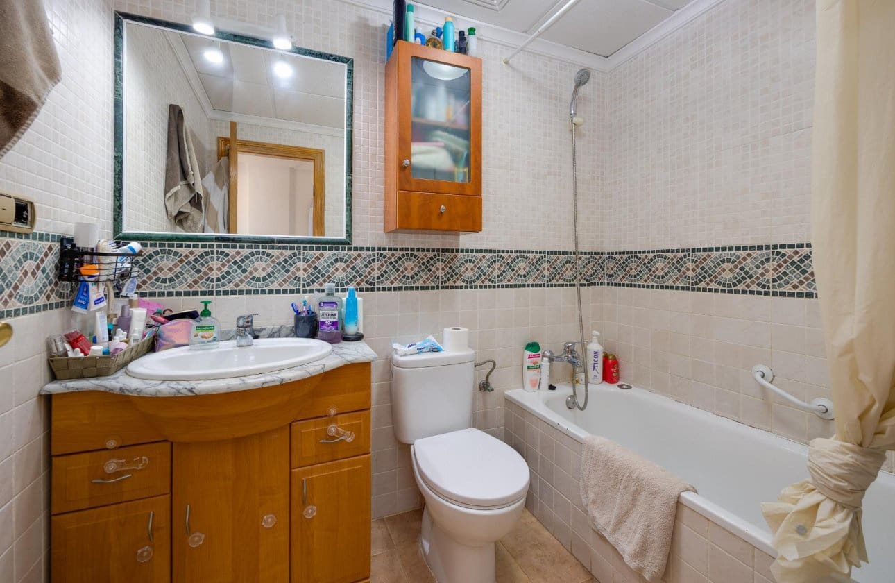 3 soverom Villa til salgs i San Fulgencio med svømmebasseng garasje - € 399 000 (Ref: 9990900)