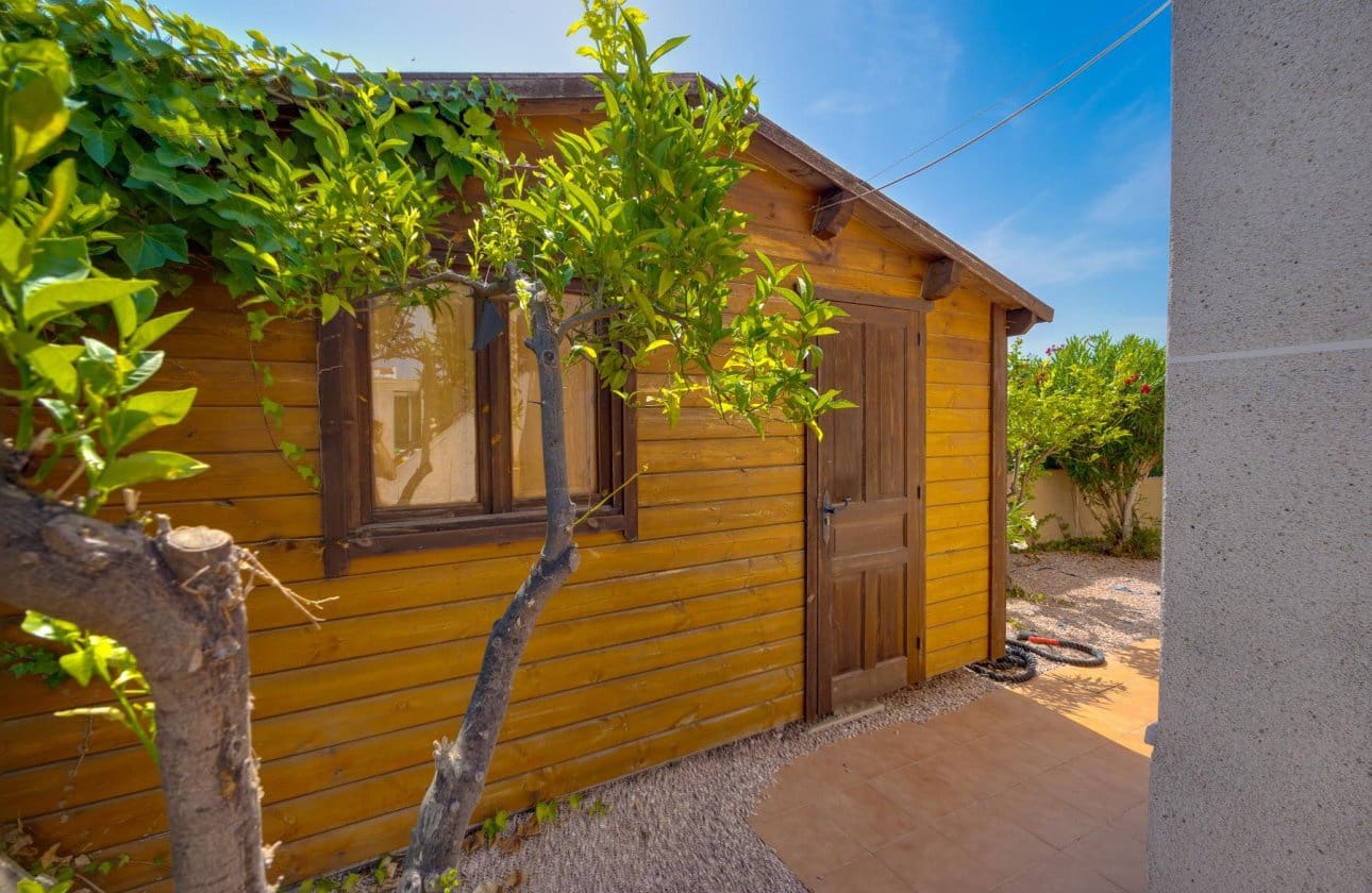 3 soverom Villa til salgs i San Fulgencio med svømmebasseng garasje - € 399 000 (Ref: 9990900)