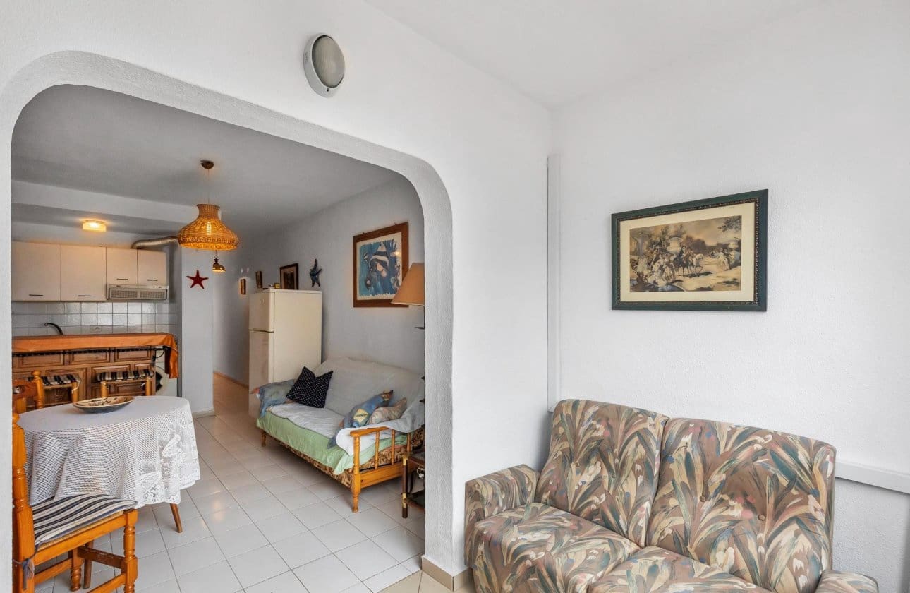 1 Zimmer Apartment zu verkaufen in Guardamar del Segura mit Garage - 102.260 € (Ref: 9990905)