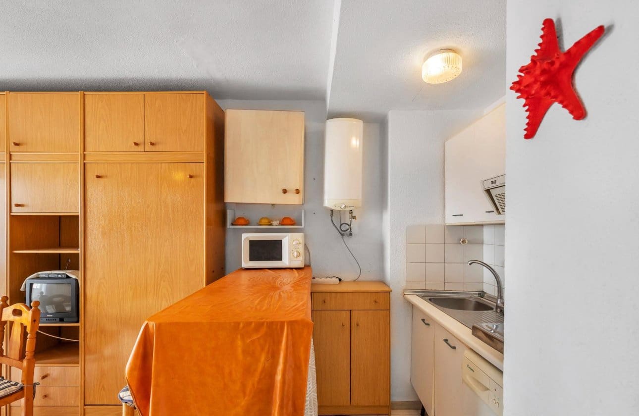 1 Zimmer Apartment zu verkaufen in Guardamar del Segura mit Garage - 102.260 € (Ref: 9990905)