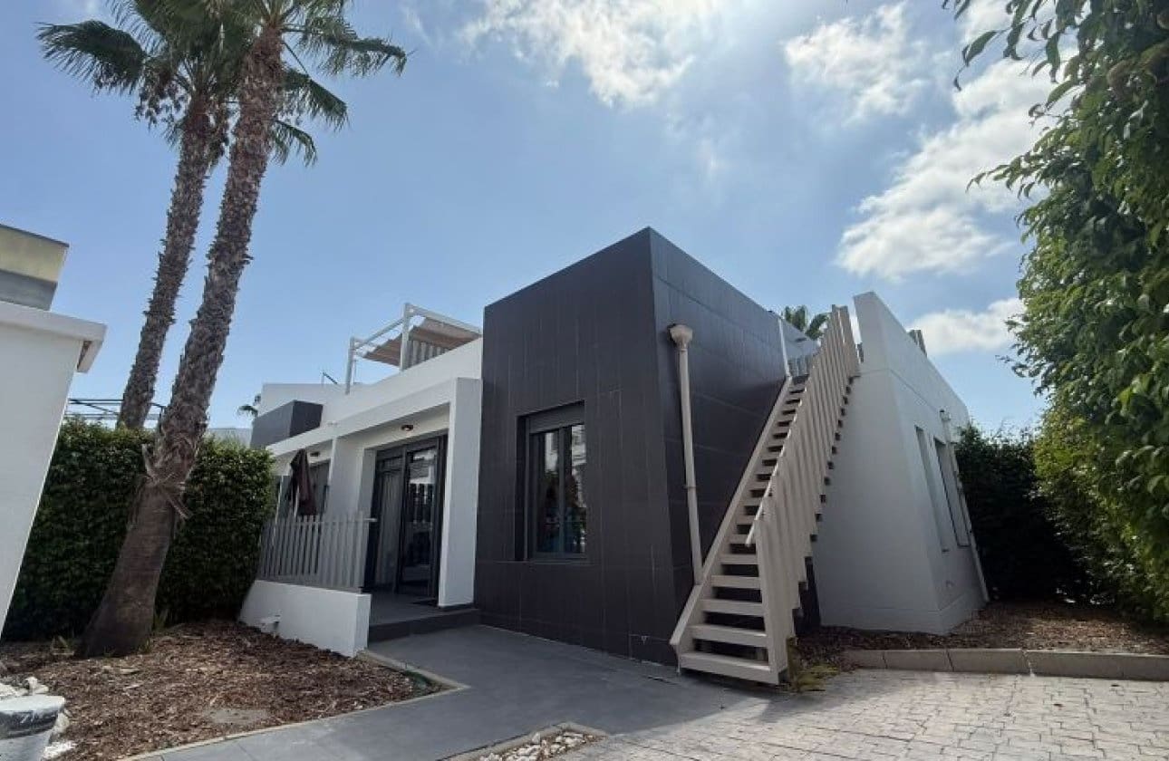 2 camera da letto Villa in vendita in Orihuela Costa con piscina - 236.995 € (Rif: 9994475)
