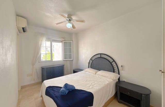 2 soverom Hus til salgs i Las Ramblas Golf, Orihuela med svømmebasseng - € 224 000 (Ref: 9994476)