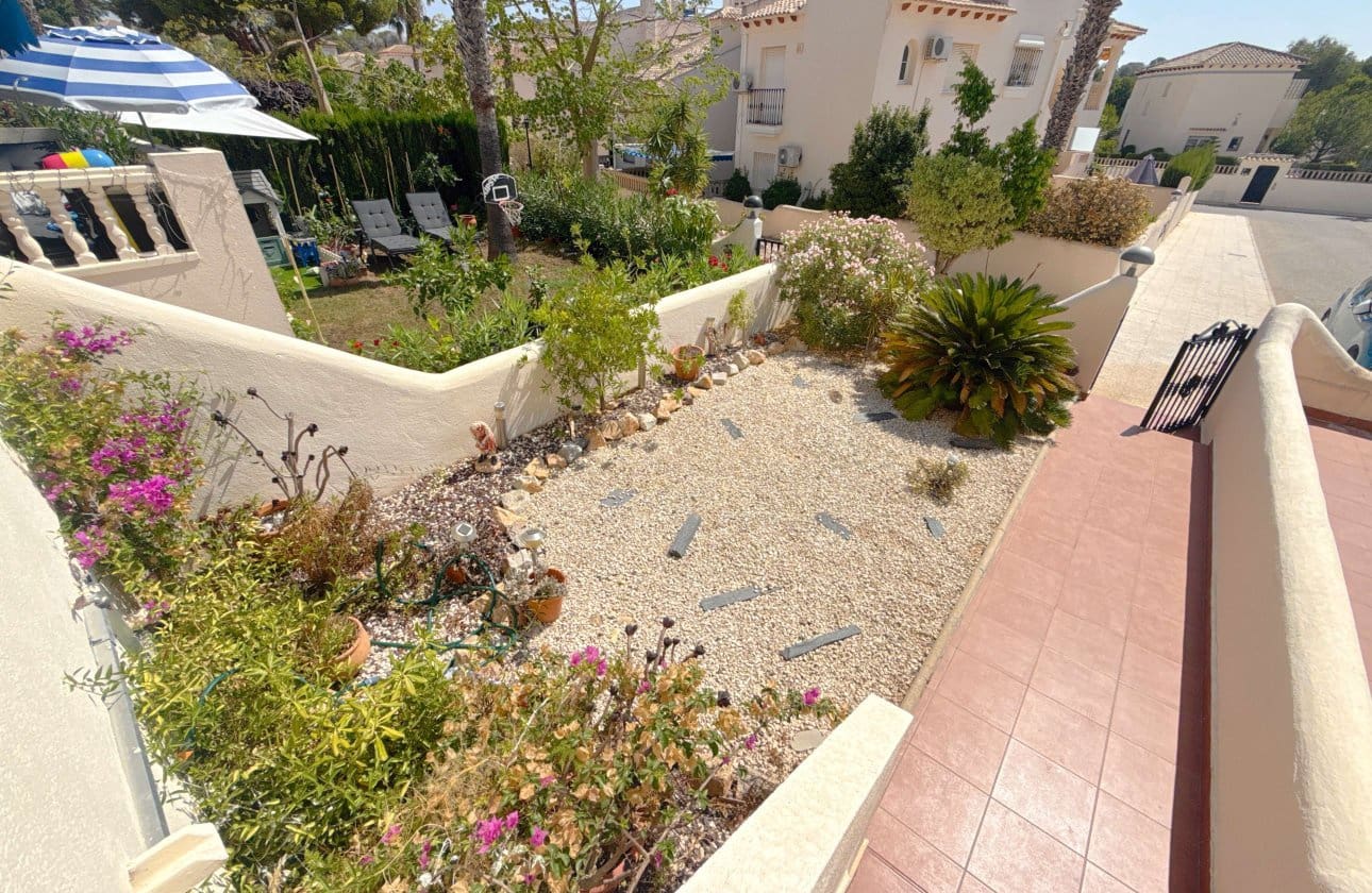 2 soverom Hus til salgs i Las Ramblas Golf med svømmebasseng - € 224 000 (Ref: 9994476)