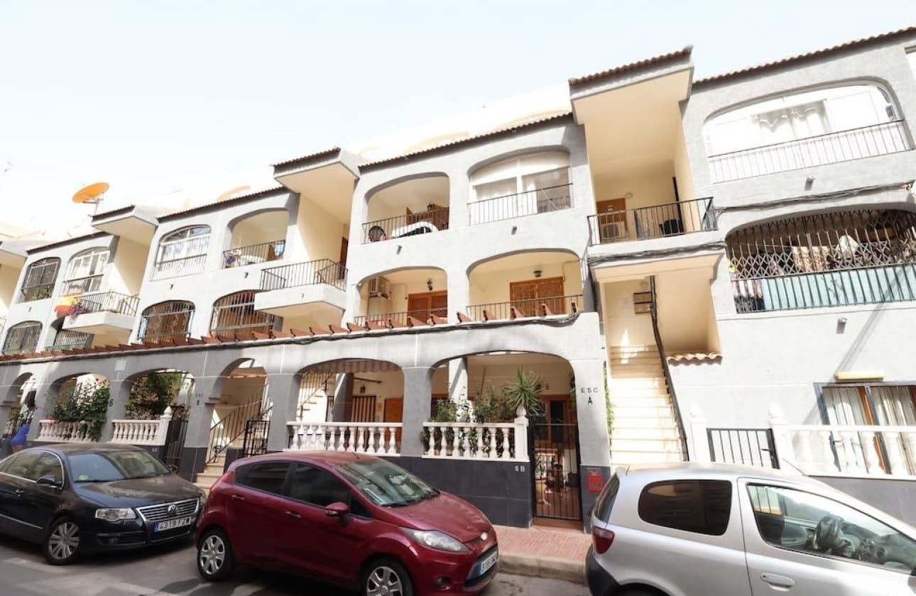 2 Zimmer Bungalow zu verkaufen in Torrevieja - 170.000 € (Ref: 9999825)