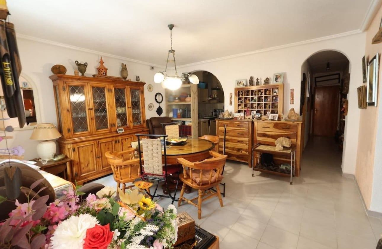 2 Zimmer Bungalow zu verkaufen in Torrevieja - 170.000 € (Ref: 9999825)