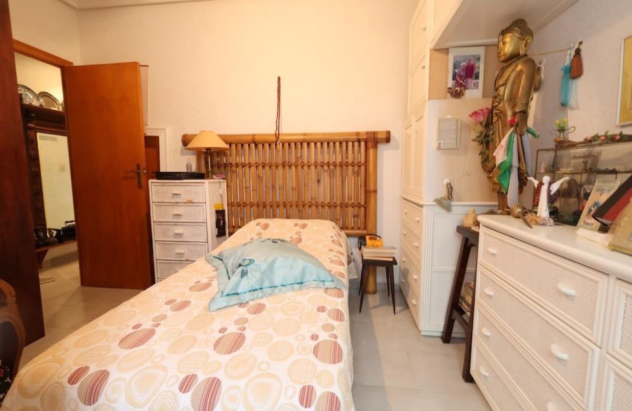 2 Zimmer Bungalow zu verkaufen in Torrevieja - 170.000 € (Ref: 9999825)