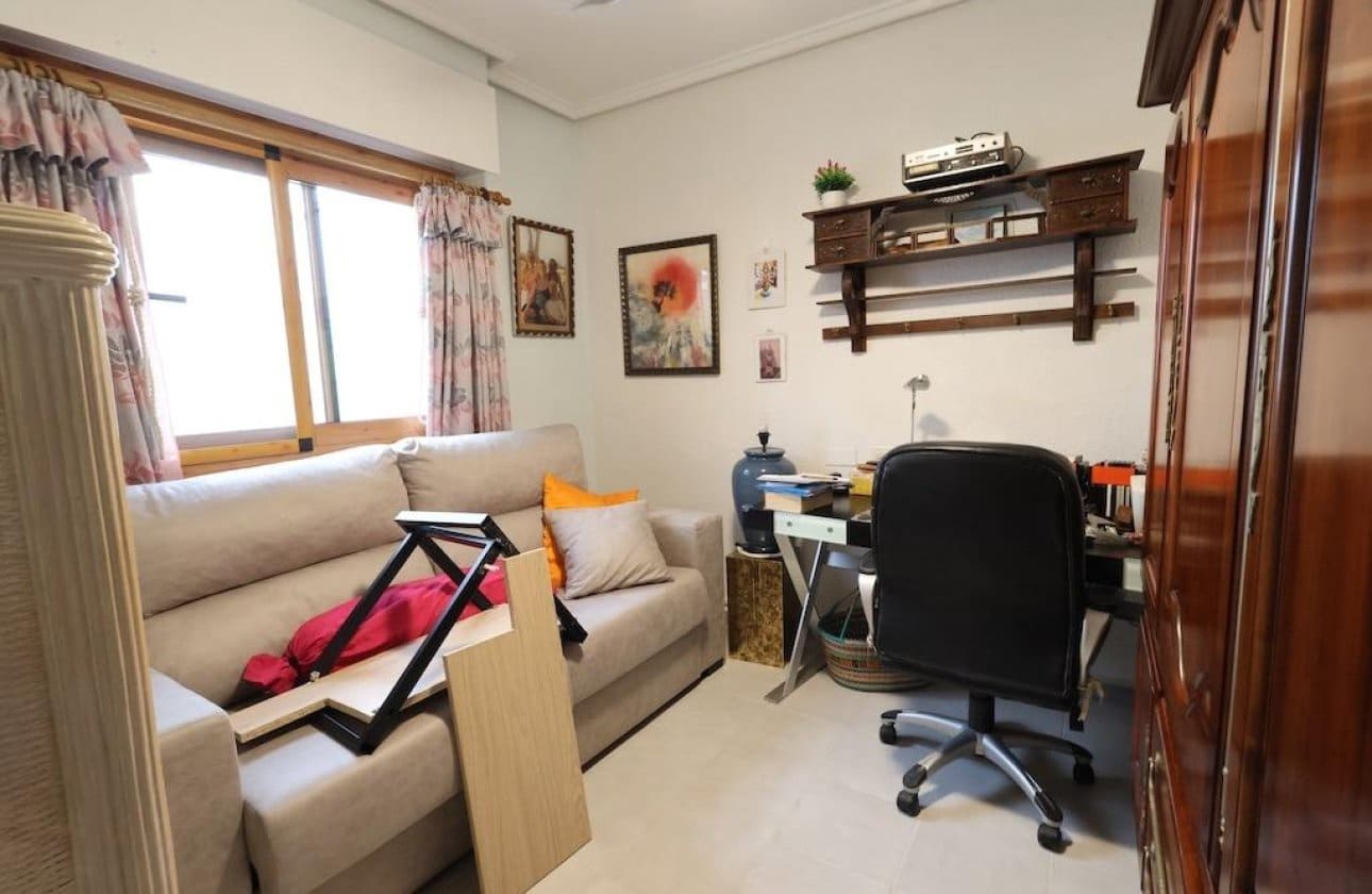2 Zimmer Bungalow zu verkaufen in Torrevieja - 170.000 € (Ref: 9999825)