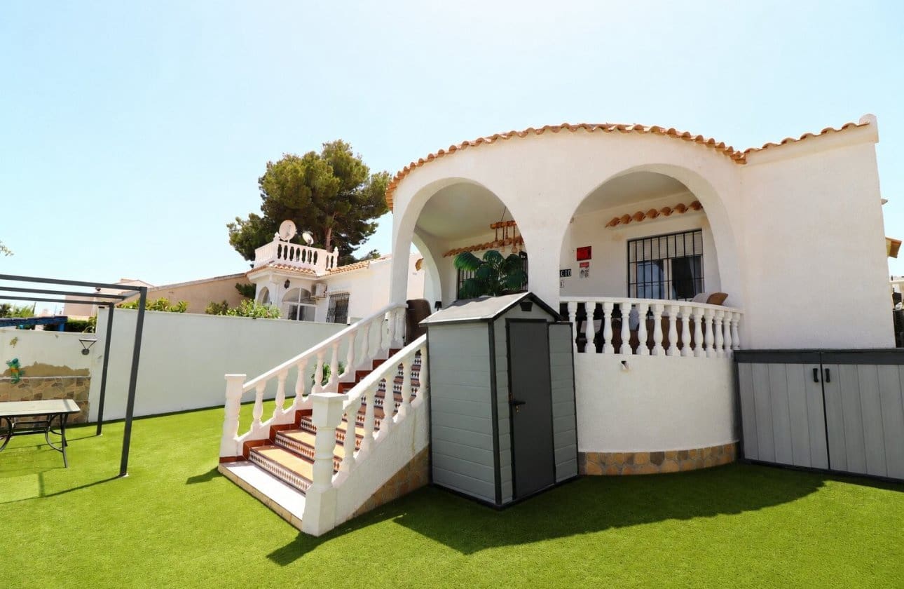 2 chambre Villa/Maison à vendre à Villamartin - 259 950 € (Ref: 9999827)