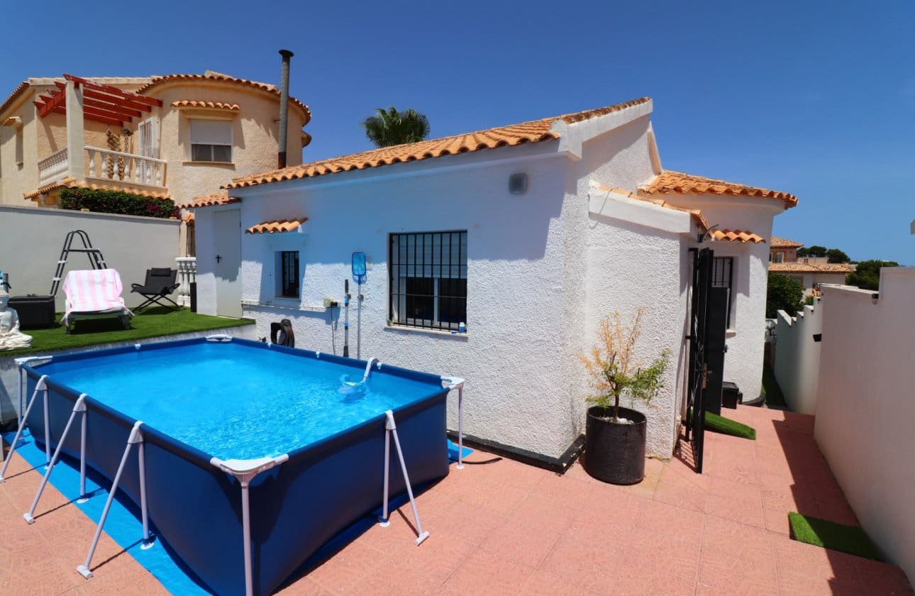 2 chambre Villa/Maison à vendre à Villamartin - 259 950 € (Ref: 9999827)