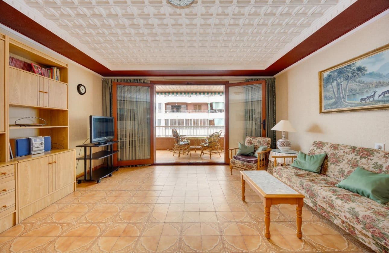 3 soverom Leilighet til salgs i Torrevieja med svømmebasseng - € 256 000 (Ref: 9999833)