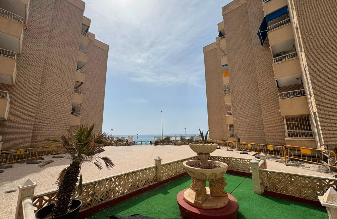 3 Zimmer Strandapartment zu verkaufen in Torrevieja - 169.900 € (Ref: 9999834)