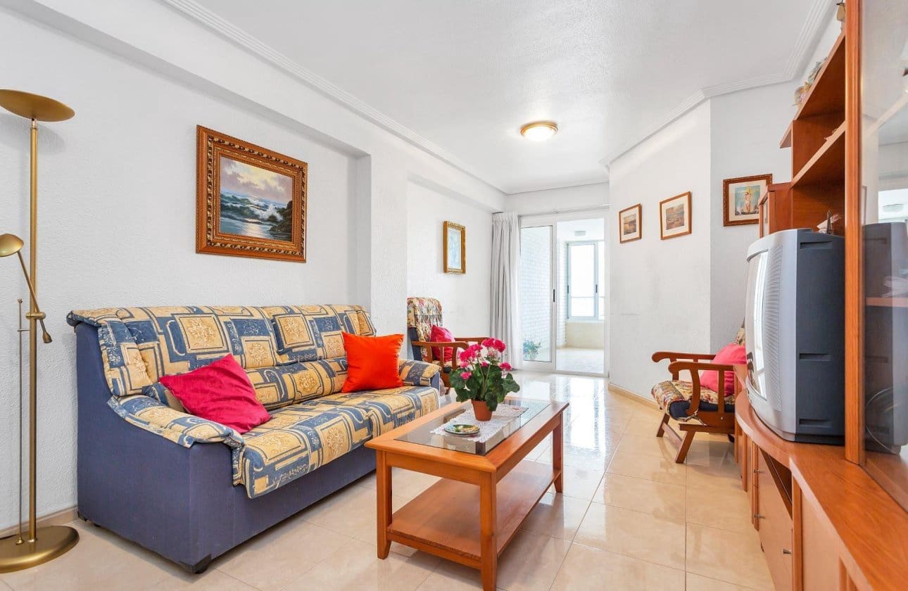 3 Zimmer Strandapartment zu verkaufen in Torrevieja - 169.900 € (Ref: 9999834)