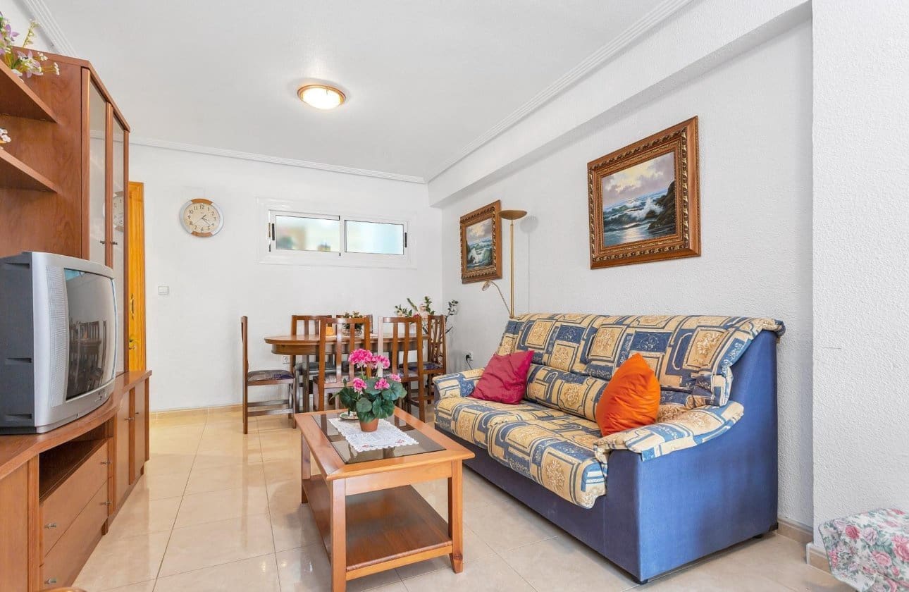3 Zimmer Strandapartment zu verkaufen in Torrevieja - 169.900 € (Ref: 9999834)