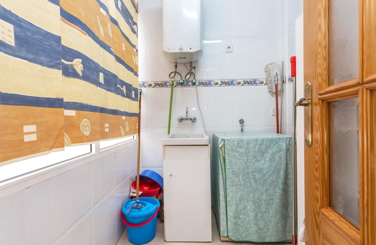 3 Zimmer Strandapartment zu verkaufen in Torrevieja - 169.900 € (Ref: 9999834)