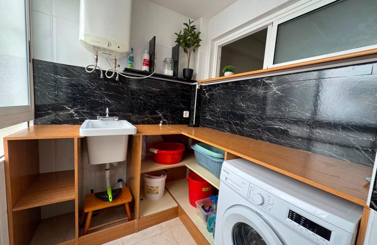 3 Zimmer Strandapartment zu verkaufen in Torrevieja - 169.900 € (Ref: 9999834)