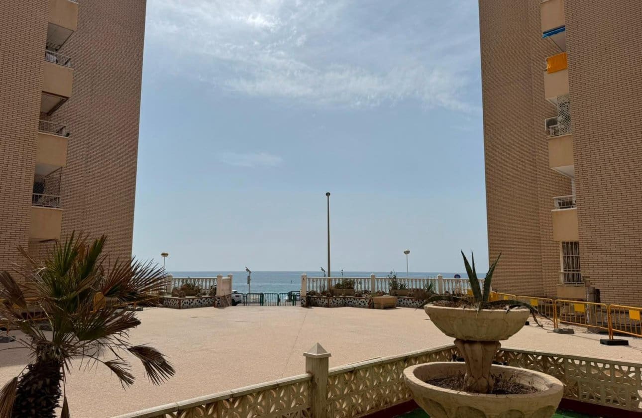 3 Zimmer Strandapartment zu verkaufen in Torrevieja - 169.900 € (Ref: 9999834)