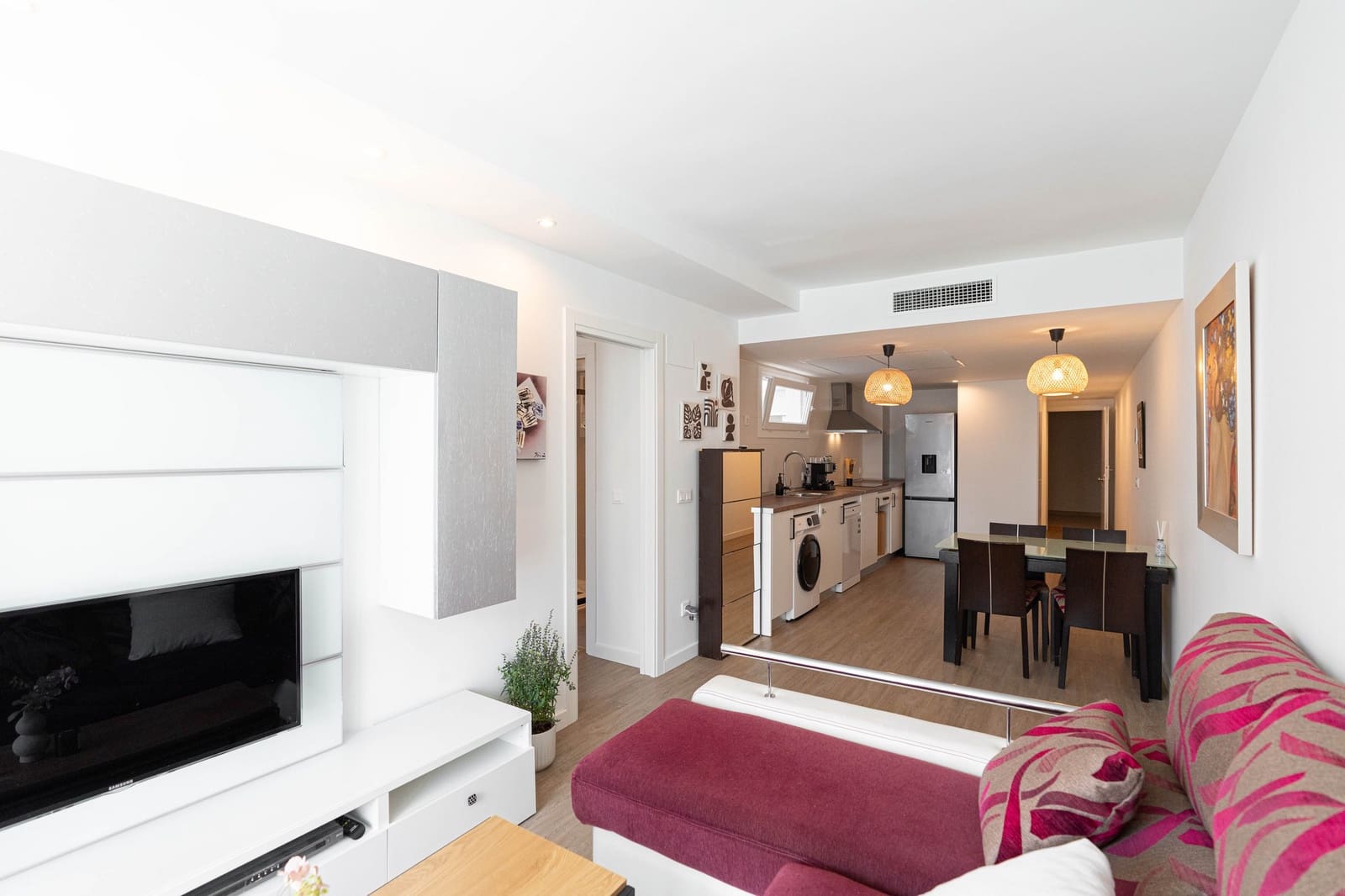 2 bedroom Apartment for sale in Fuengirola with pool garage - € 330,000 (Ref: 10012692)