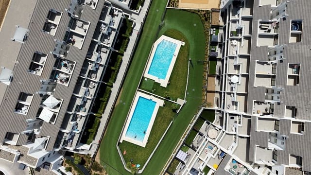 2 slaapkamer Appartement te koop in Torreblanca, Fuengirola met zwembad garage - € 330.000 (Ref: 10012692)