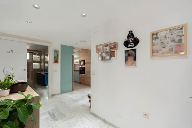 2 makuuhuone Huoneisto myytävänä paikassa Centro ciudad, Fuengirola mukana uima-altaan - 399 000 € (Ref: 10052157)