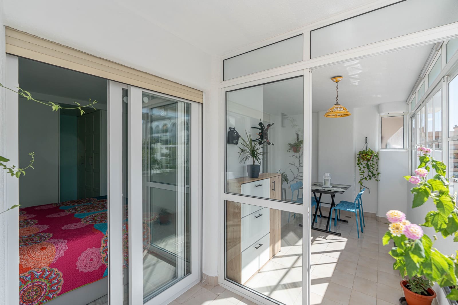 2 makuuhuone Huoneisto myytävänä paikassa Fuengirola mukana uima-altaan - 399 000 € (Ref: 10052157)