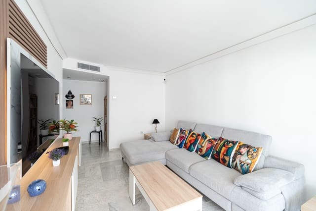 2 makuuhuone Huoneisto myytävänä paikassa Centro ciudad, Fuengirola mukana uima-altaan - 399 000 € (Ref: 10052157)