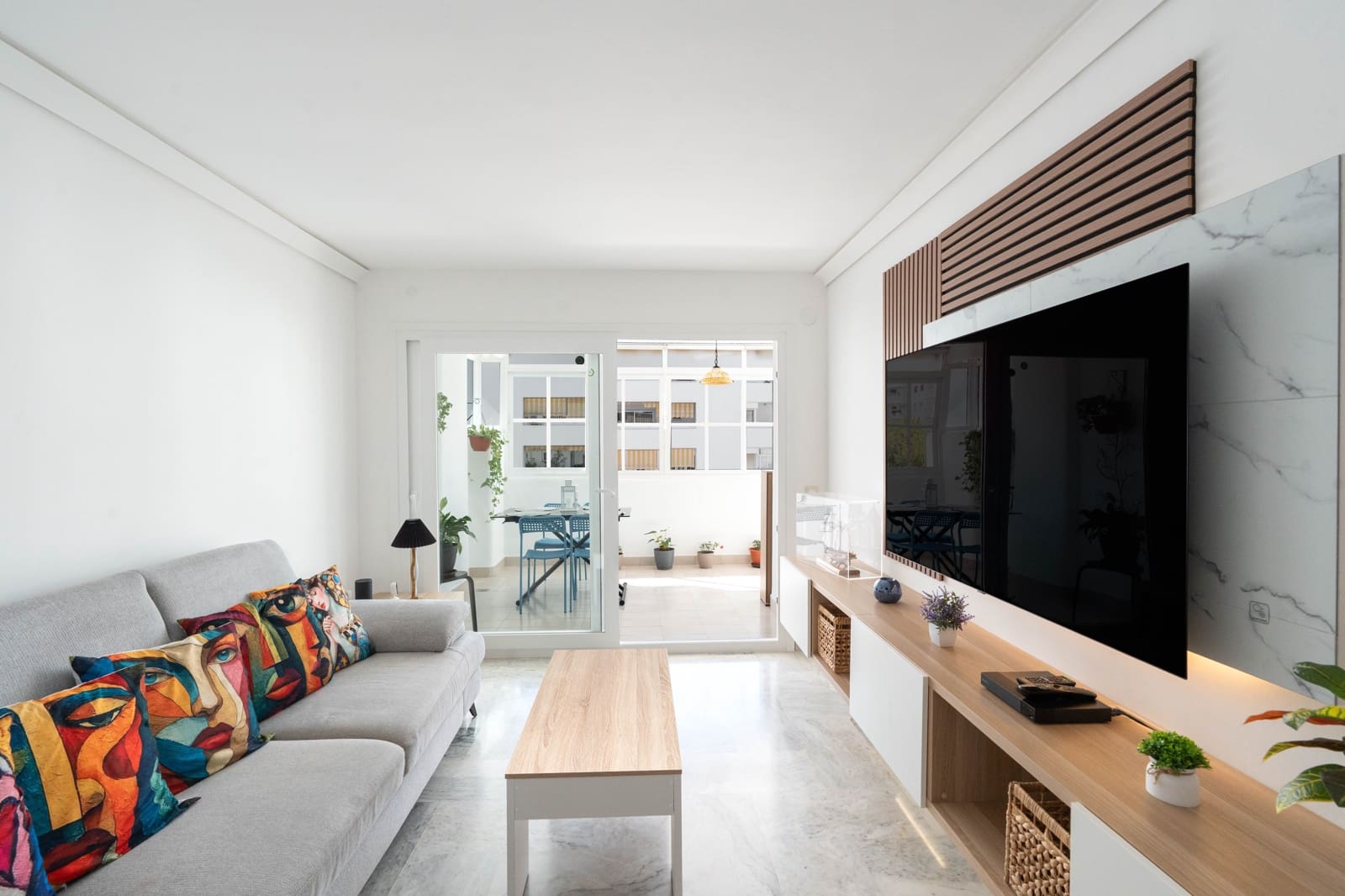2 makuuhuone Huoneisto myytävänä paikassa Fuengirola mukana uima-altaan - 399 000 € (Ref: 10052157)