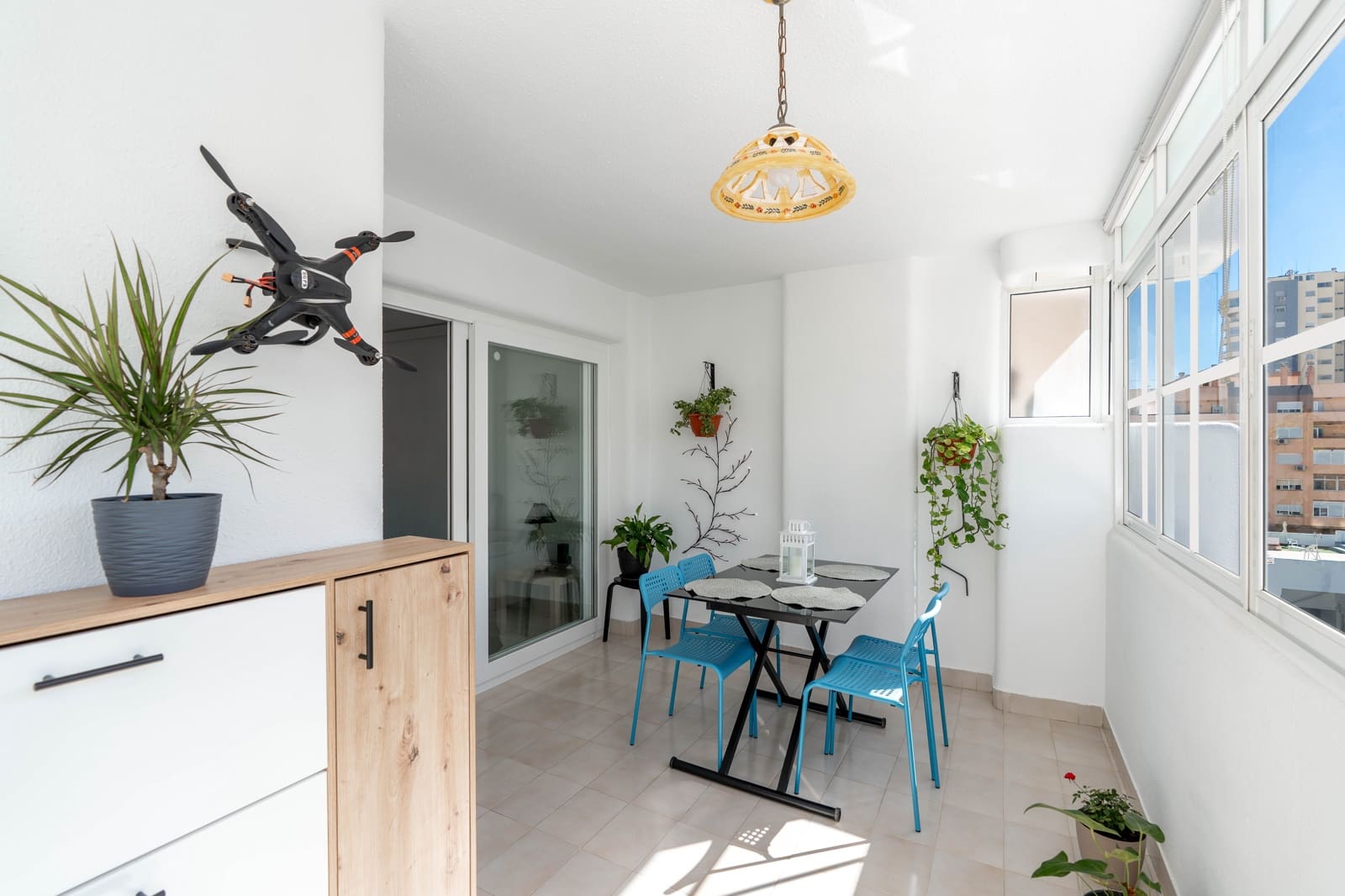 2 makuuhuone Huoneisto myytävänä paikassa Fuengirola mukana uima-altaan - 399 000 € (Ref: 10052157)