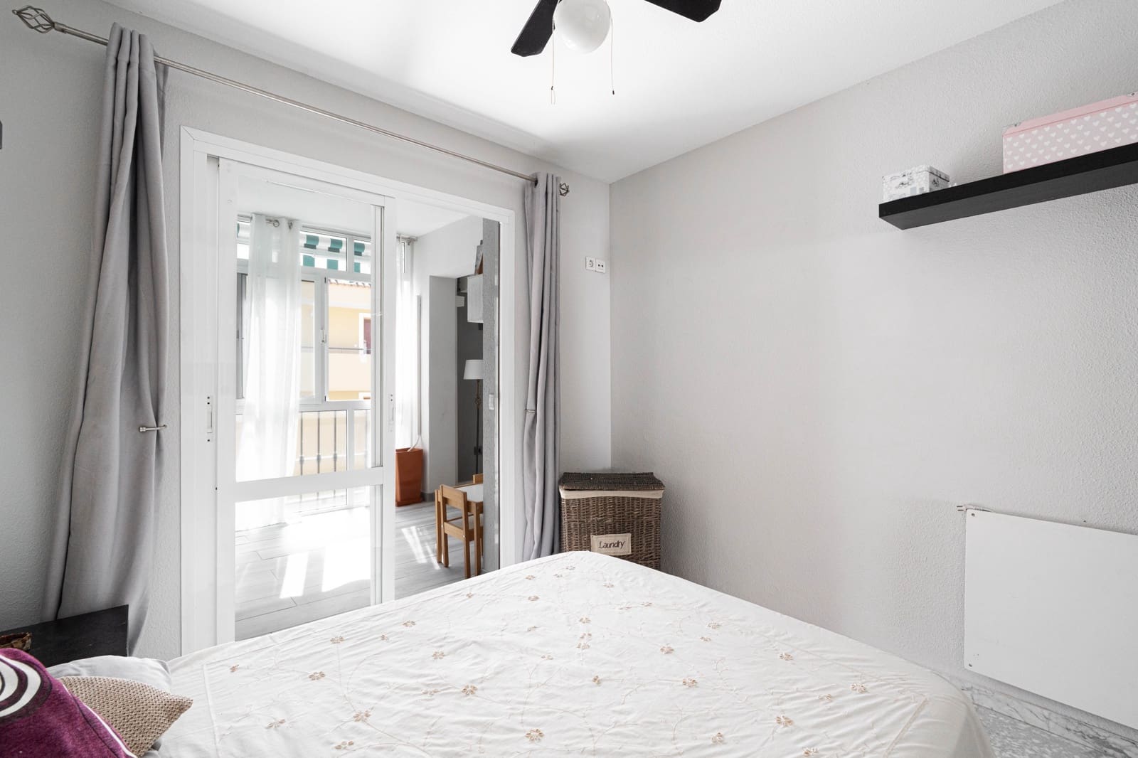 3 makuuhuone Huoneisto myytävänä paikassa Fuengirola mukana uima-altaan - 470 000 € (Ref: 10054340)