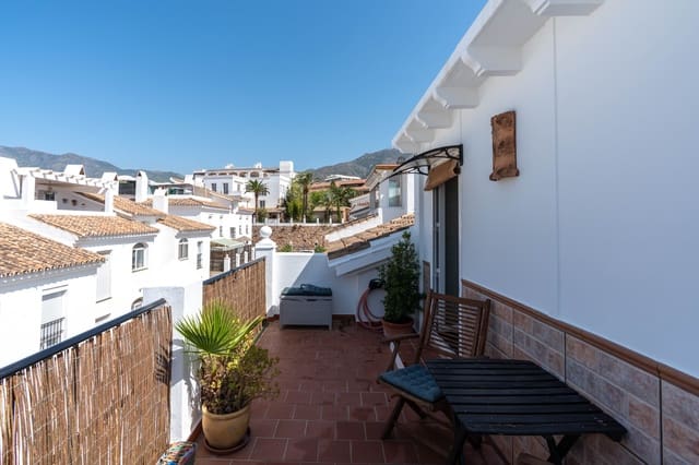 3 slaapkamer Appartement te koop in Torreblanca, Fuengirola met zwembad - € 470.000 (Ref: 10054340)