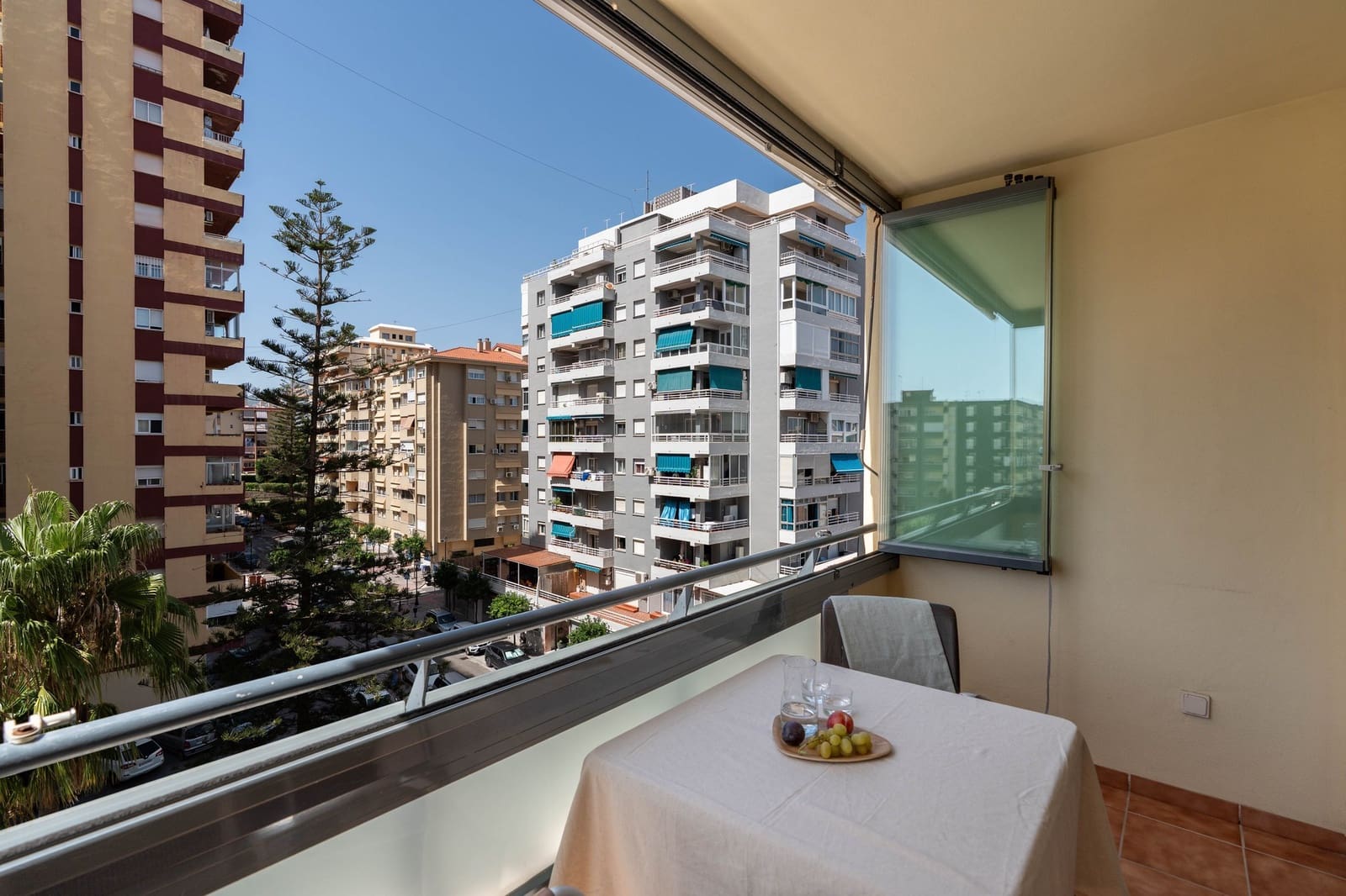 1 bedroom Apartment for sale in Fuengirola with pool - € 286,000 (Ref: 10154050)