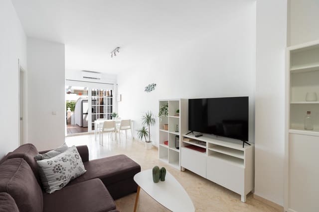 2 bedroom Apartment for sale in La Cala de Mijas, Mijas with pool - € 439,000 (Ref: 10154066)