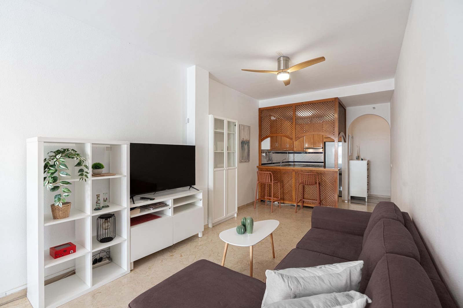 2 bedroom Apartment for sale in Mijas Costa with pool - € 439,000 (Ref: 10154066)