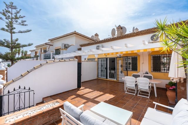 2 bedroom Apartment for sale in La Cala de Mijas, Mijas with pool - € 439,000 (Ref: 10154066)
