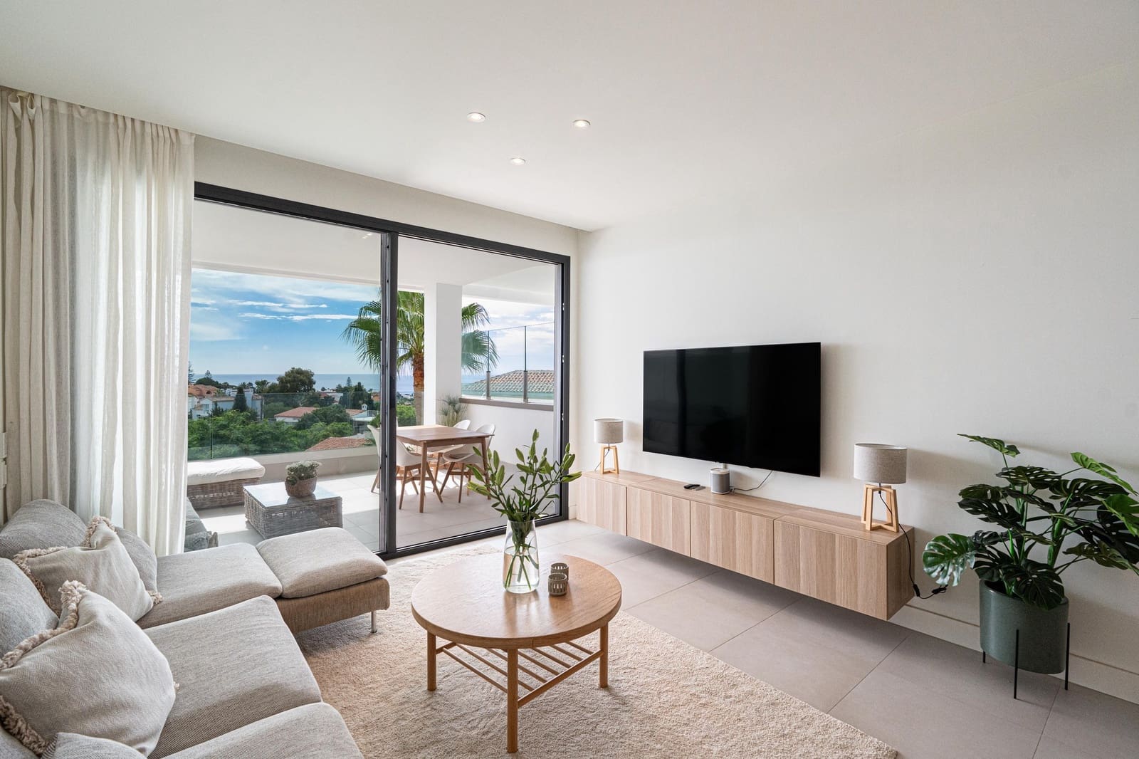 2 bedroom Apartment for sale in Mijas with pool garage - € 595,000 (Ref: 10158519)