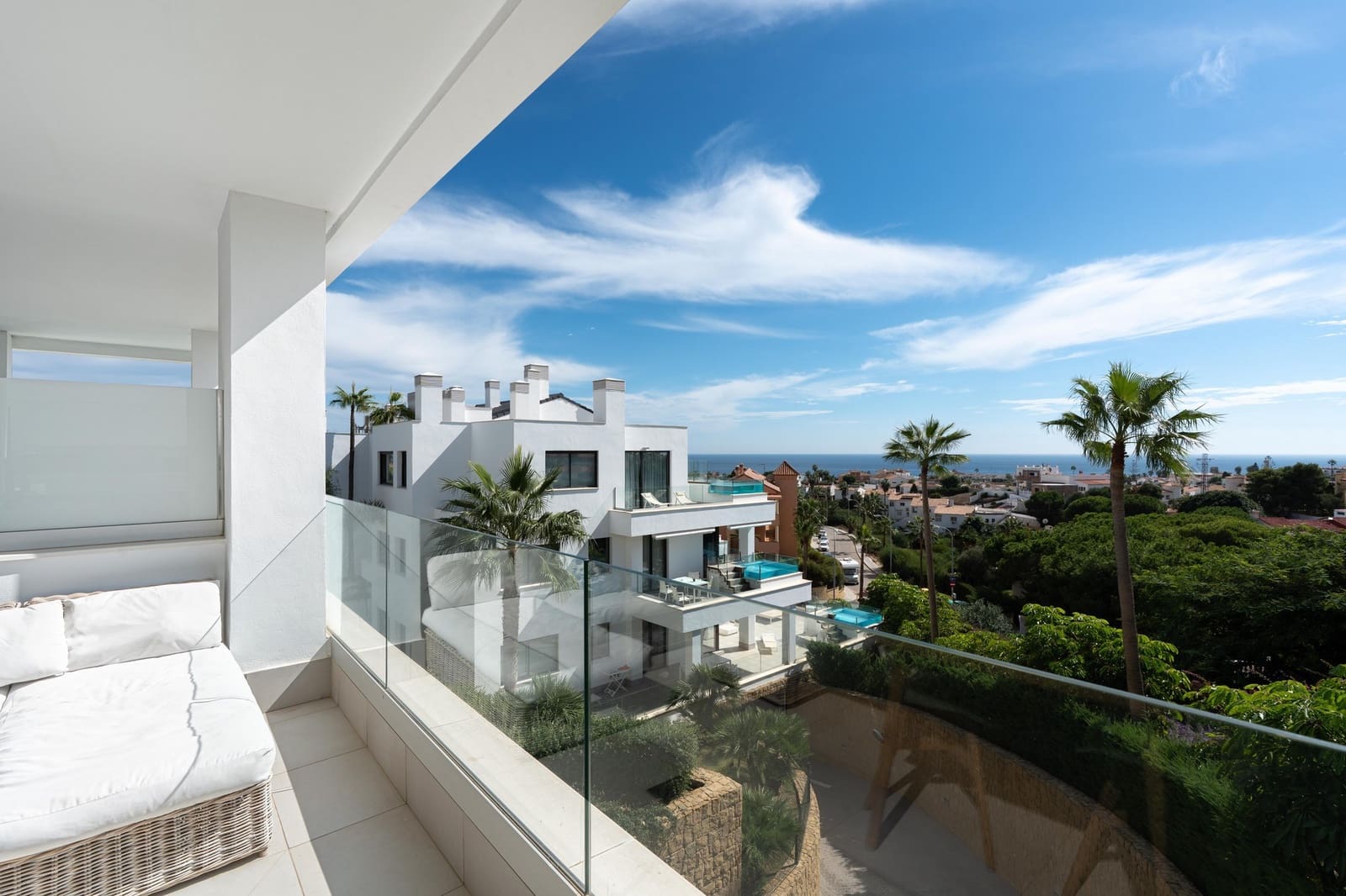2 bedroom Apartment for sale in Mijas with pool garage - € 595,000 (Ref: 10158519)
