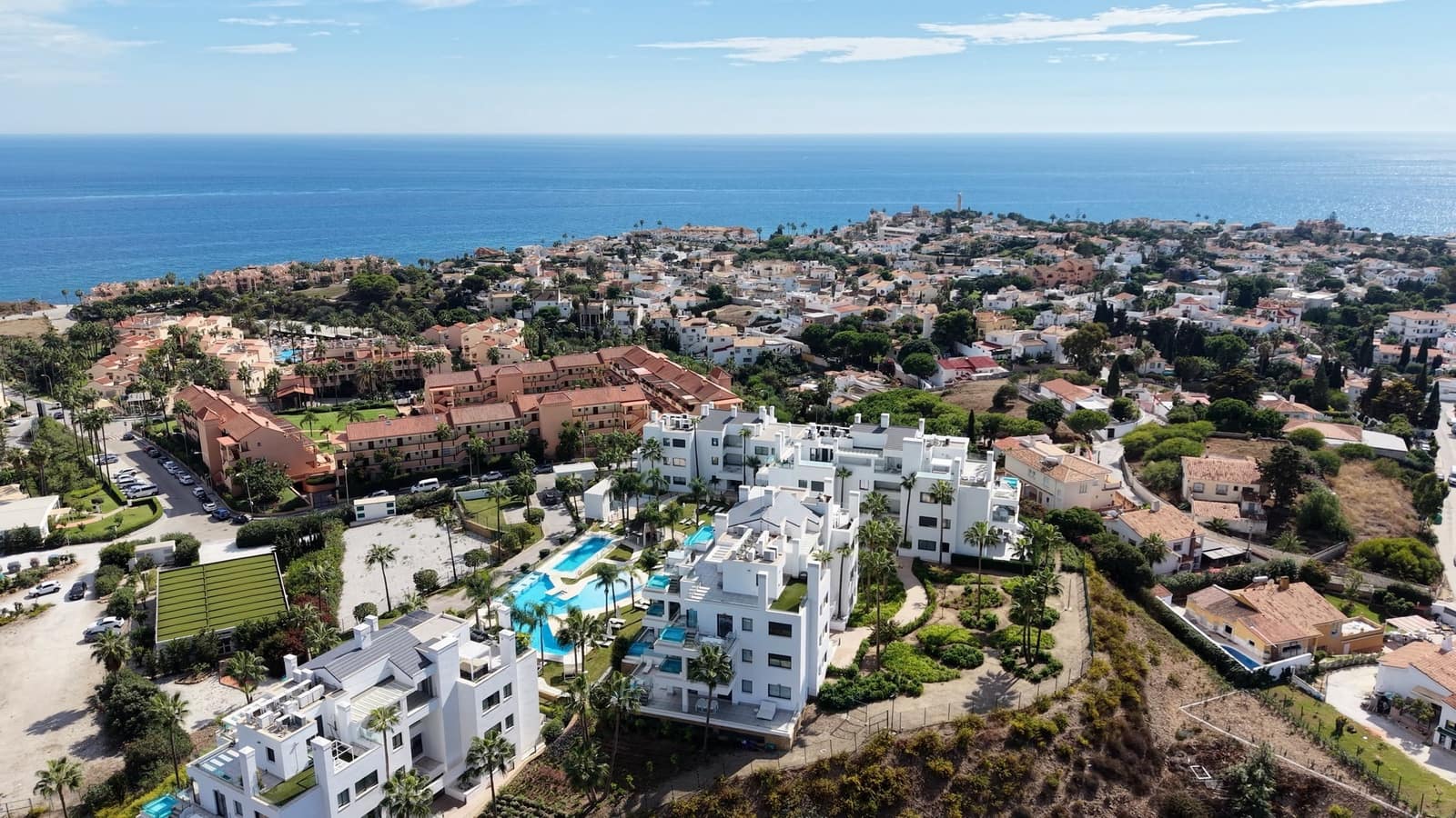 2 bedroom Apartment for sale in Mijas with pool garage - € 595,000 (Ref: 10158519)
