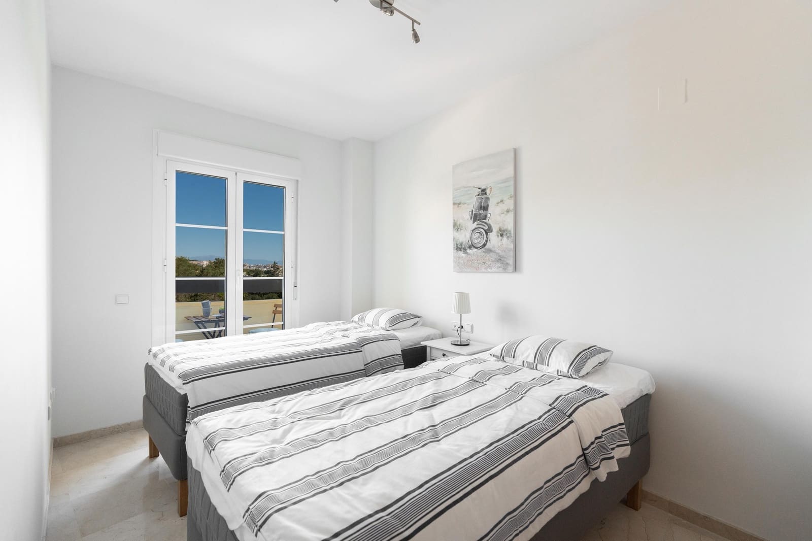 Apartamento de 2 habitaciones en Benalmádena en venta con piscina garaje - 395.000 € (Ref: 10175920)