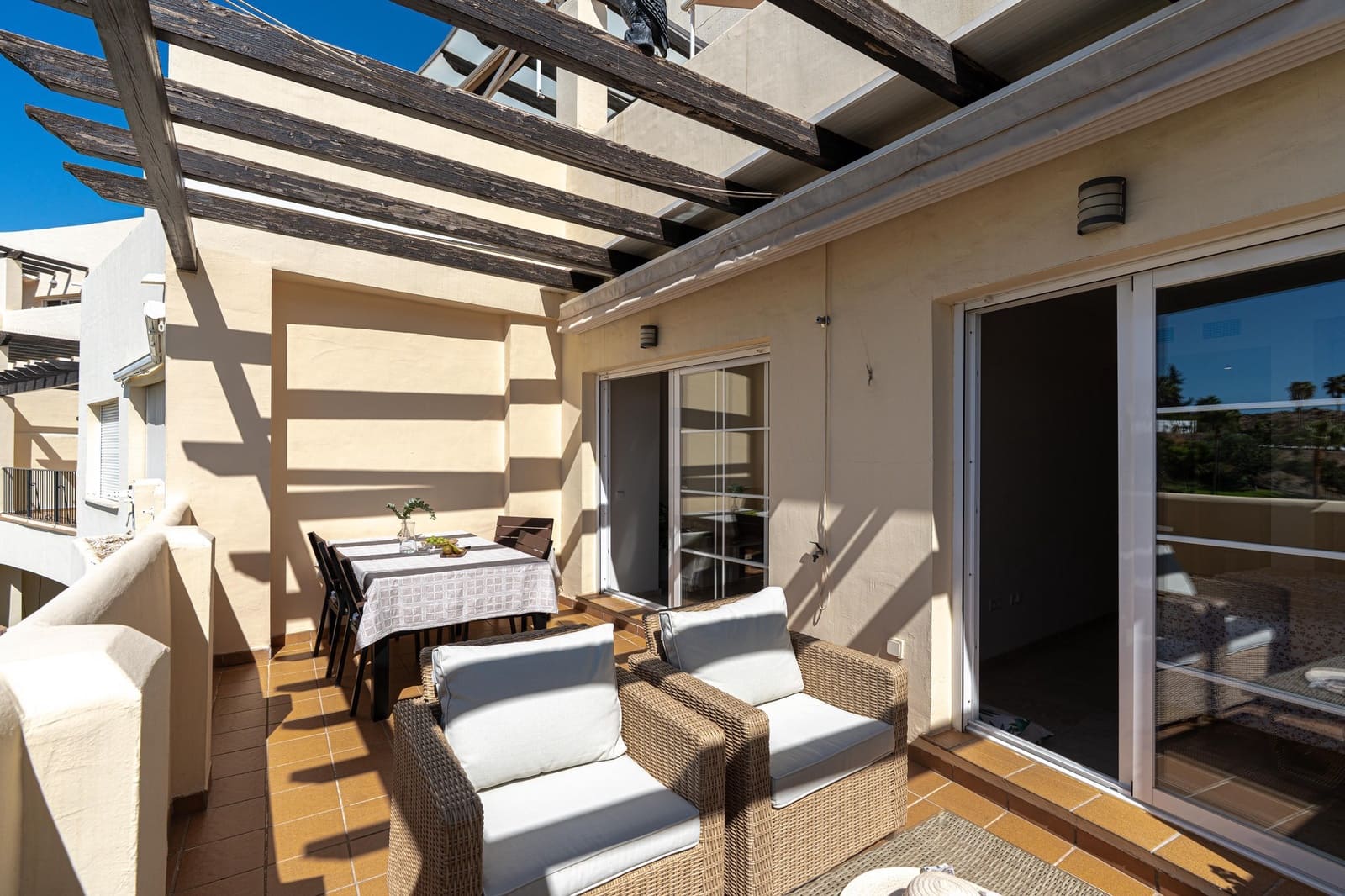 Apartamento de 2 habitaciones en Benalmádena en venta con piscina garaje - 395.000 € (Ref: 10175920)