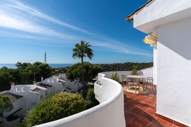 2 slaapkamer Appartement te koop in Calahonda, Mijas met zwembad - € 419.000 (Ref: 10183634)