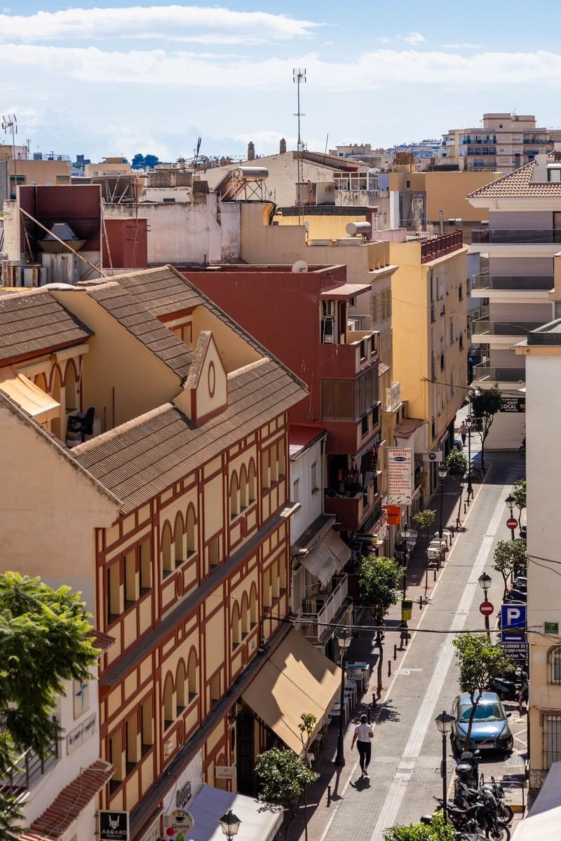 2 slaapkamer Appartement te koop in Fuengirola - € 455.000 (Ref: 10185419)