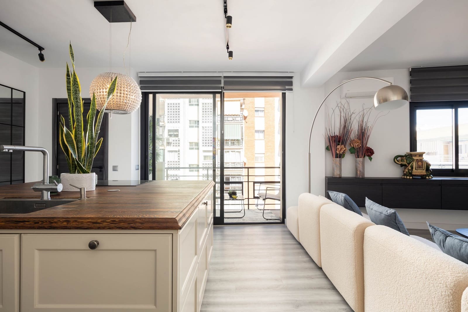 2 slaapkamer Appartement te koop in Fuengirola - € 455.000 (Ref: 10185419)
