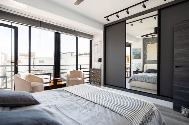 2 slaapkamer Appartement te koop in Zona Puerto Deportivo, Fuengirola - € 455.000 (Ref: 10185419)