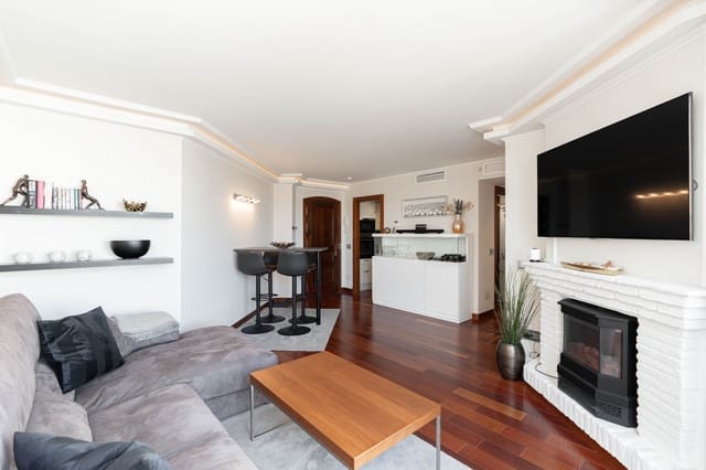 2 sovrum Lägenhet till salu i Puerto Marina, Benalmádena - 420 000 € (Ref: 8793845)