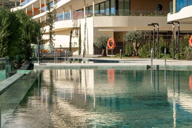 2 makuuhuone Huoneisto myytävänä paikassa El Higuerón, Fuengirola - 659 000 € (Ref: 8793880)