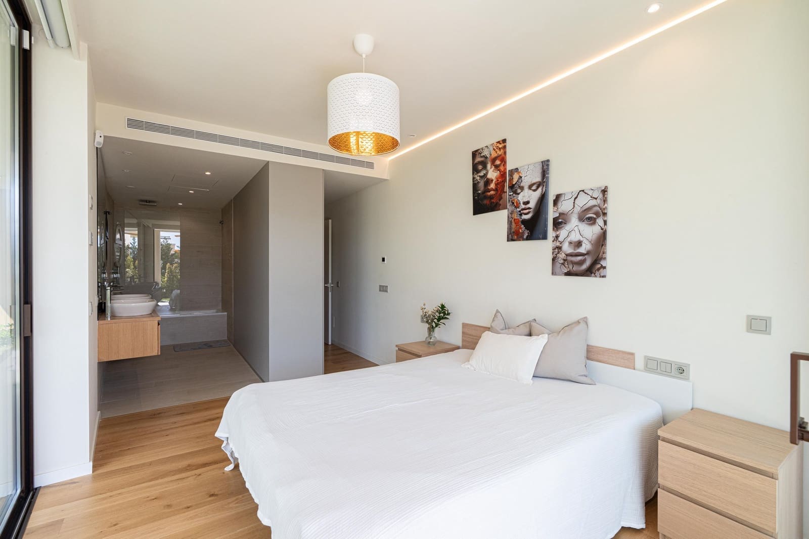 2 slaapkamer Appartement te koop in Fuengirola - € 575.000 (Ref: 8793880)