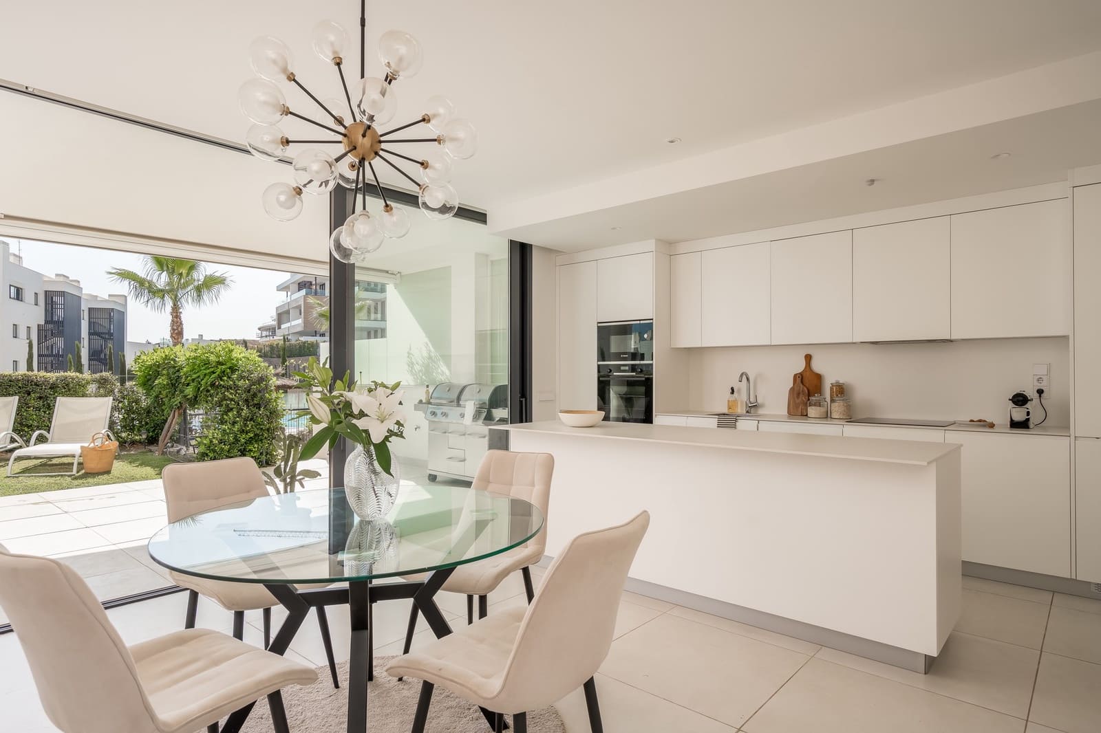 2 soveværelse Lejlighed til salg i Fuengirola med swimmingpool garage - € 599.000 (Ref: 8795472)