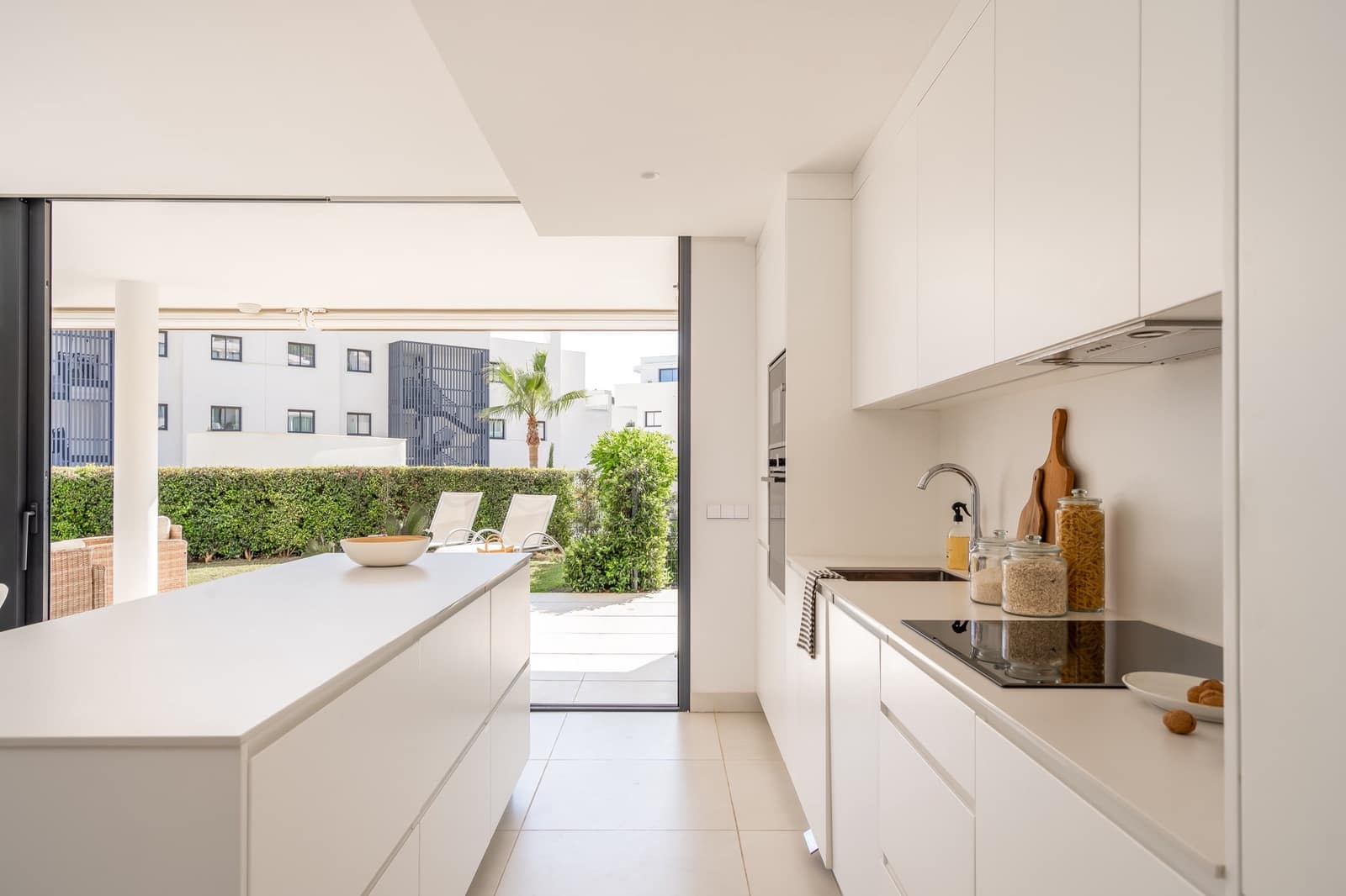 2 soveværelse Lejlighed til salg i Fuengirola med swimmingpool garage - € 599.000 (Ref: 8795472)