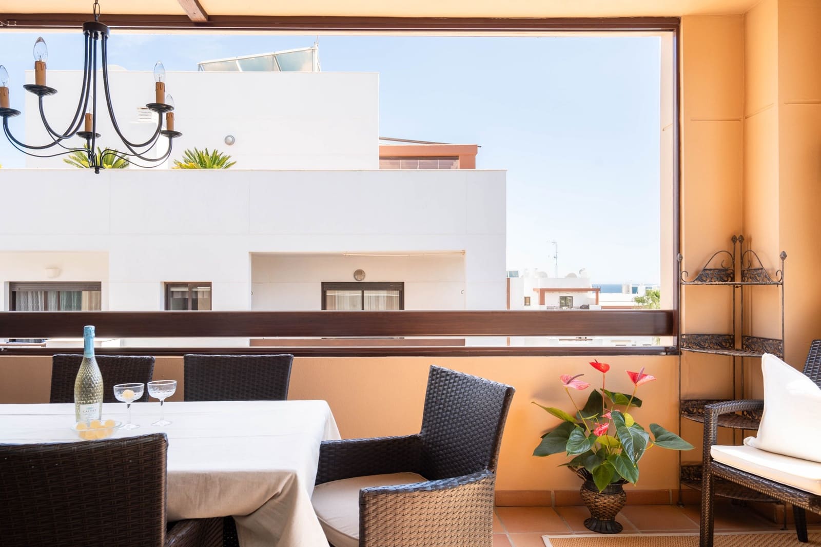 2 soveværelse Lejlighed til salg i La Cala de Mijas med swimmingpool garage - € 399.000 (Ref: 8916797)