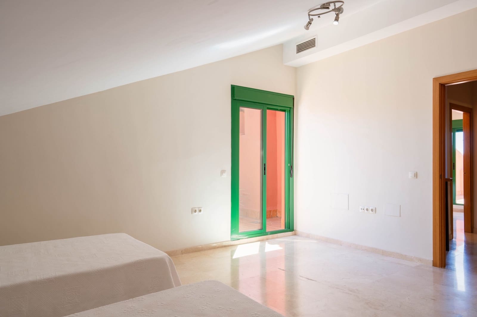 3 soveværelse Penthouse til salg i Fuengirola med swimmingpool garage - € 549.000 (Ref: 8952133)